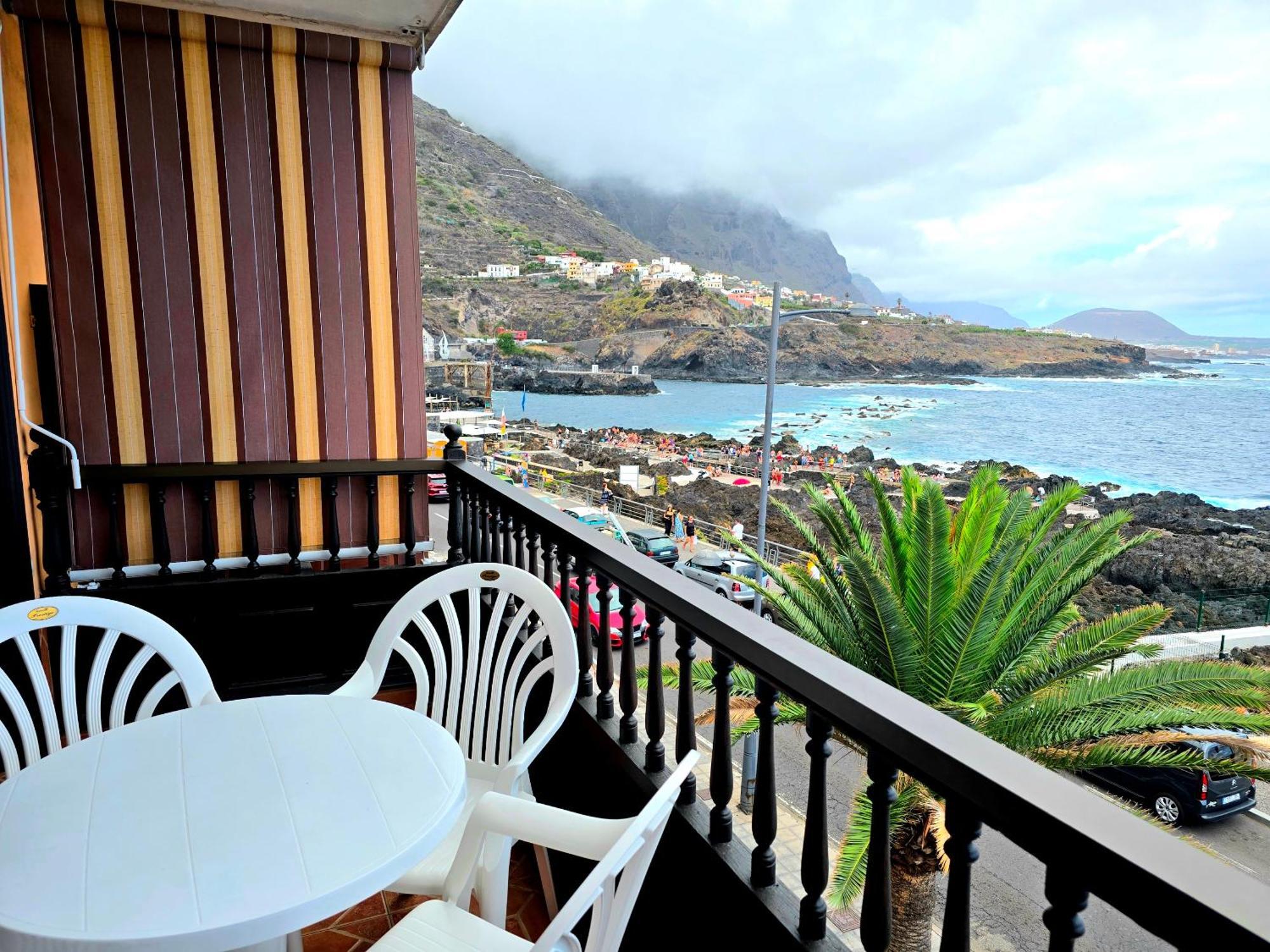 Bryan Ocean Views In Garachico (Tenerife)
